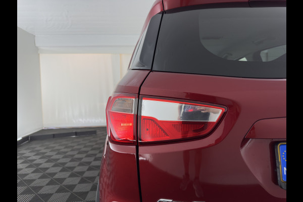 Ford EcoSport 1.0 EcoBoost Trend Ultimate (INCL-BTW) *NAVI-FULLMAP | CAMERA | CRUISE | COMFORTSEATS | FORD-SYNC3-AUDIO | PRIVACY-GLASS | PDC | 16''ALU | TOWBAR *