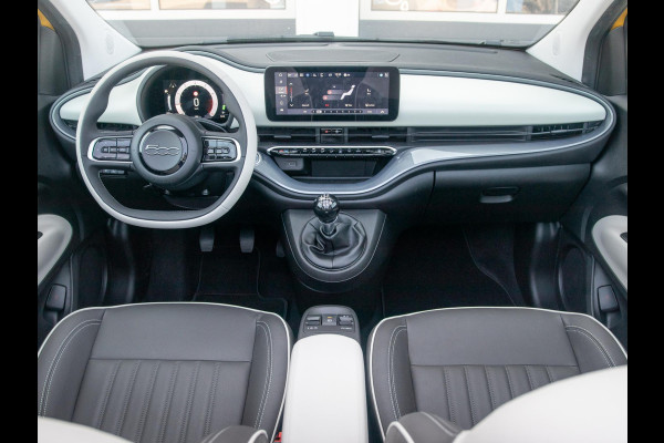 Fiat 500C Hybrid La Prima Cabrio | Clima | LED | PDC | JBL Premium Audio | 17" | Camera | Canneloni Ivory/Piombo interieur
