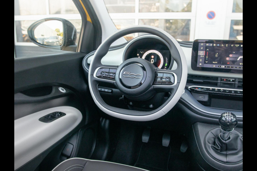 Fiat 500C Hybrid La Prima Cabrio | Clima | LED | PDC | JBL Premium Audio | 17" | Camera | Canneloni Ivory/Piombo interieur