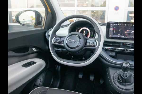Fiat 500C Hybrid La Prima Cabrio | Clima | LED | PDC | JBL Premium Audio | 17" | Camera | Canneloni Ivory/Piombo interieur