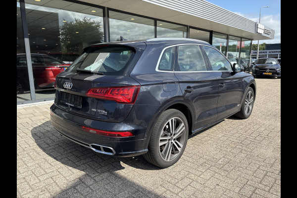 Audi Q5 55 TFSI e quattro S line | Panoramadak | Trekhaak wegklapbaar | Matrix LED | 360 graden camera | Geheugenstoel | Luchtvering | Head up Display | Stoelverwarming | Virtual cockpit | Adaptive cruise control | Massagestoel
