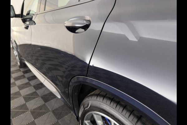 BMW X3 xDrive30d High Executive M-Sportpack (INCL.BTW) Aut. *LEATHER | FULL-LED | ADAPTIVE-CRUISE | BLINDSPOT | DIGI-COCKPIT | HEATED-SPORTSEAST | TOP-VIEW | KEYLESS | HIFI-SOUND |  NAVI-FULLMAP | SHIFT-PADDLES | PRIVACYGLASS | 20''ALU