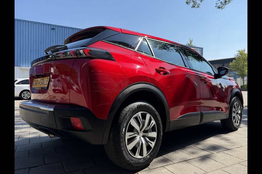 Peugeot 2008 1.2 PureTech Active Pack Premium - 33.000 KM I Navigatie / Apple CarPlay I Airco I PDC I Camera I Dealer onderhouden