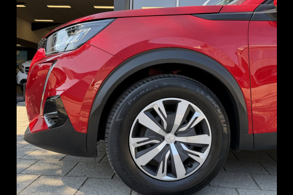 Peugeot 2008 1.2 PureTech Active Pack Premium - 33.000 KM I Navigatie / Apple CarPlay I Airco I PDC I Camera I Dealer onderhouden