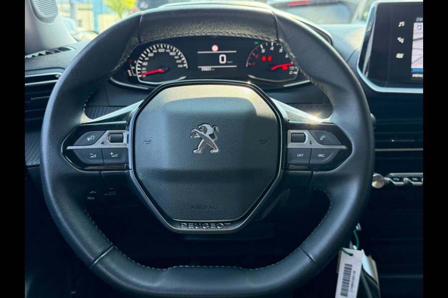 Peugeot 2008 1.2 PureTech Active Pack Premium - 33.000 KM I Navigatie / Apple CarPlay I Airco I PDC I Camera I Dealer onderhouden