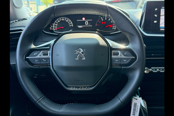 Peugeot 2008 1.2 PureTech Active Pack Premium - 33.000 KM I Navigatie / Apple CarPlay I Airco I PDC I Camera I Dealer onderhouden