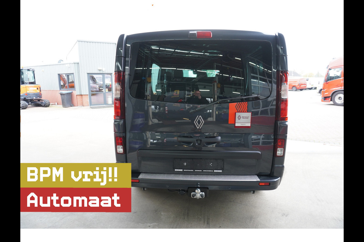 Renault Trafic 2.0 Blue dCi 170pk T30 L2H1 Red Edition Exclusive Automaat Schuifdeur L / R Nr. V203 | Climate | Cruise | Navi | Trekhaak | Achterklep | Betimmering