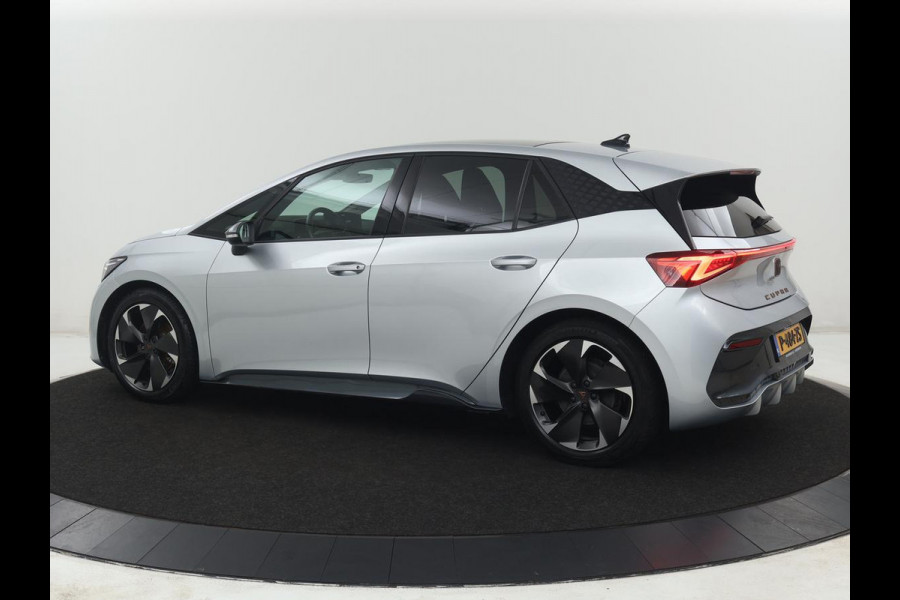 CUPRA Born Business 62 kWh | SOH 91.0% | Panoramadak | Adaptive cruise | Camera | Park assist | Stuur/stoel verwarming | Sfeerverlichting | Full LED |