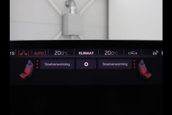 CUPRA Born Business 62 kWh | SOH 91.0% | Panoramadak | Adaptive cruise | Camera | Park assist | Stuur/stoel verwarming | Sfeerverlichting | Full LED |