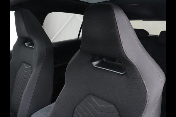 CUPRA Born Business 62 kWh | SOH 91.0% | Panoramadak | Adaptive cruise | Camera | Park assist | Stuur/stoel verwarming | Sfeerverlichting | Full LED |