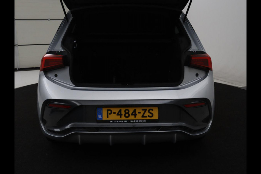 CUPRA Born Business 62 kWh | SOH 91.0% | Panoramadak | Adaptive cruise | Camera | Park assist | Stuur/stoel verwarming | Sfeerverlichting | Full LED |