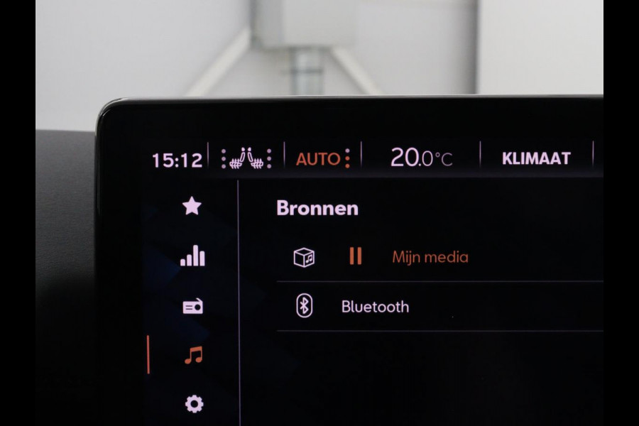 CUPRA Born Business 62 kWh | SOH 91.0% | Panoramadak | Adaptive cruise | Camera | Park assist | Stuur/stoel verwarming | Sfeerverlichting | Full LED |