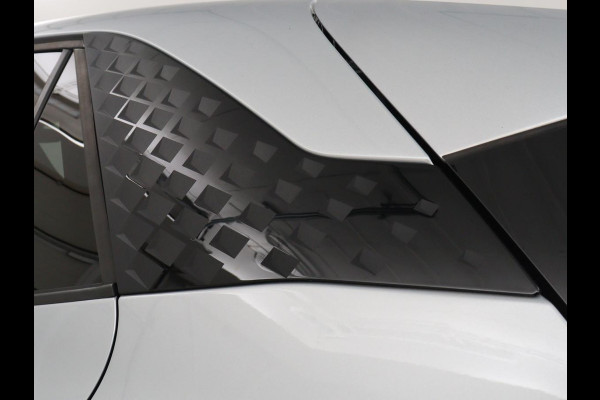 CUPRA Born Business 62 kWh | SOH 91.0% | Panoramadak | Adaptive cruise | Camera | Park assist | Stuur/stoel verwarming | Sfeerverlichting | Full LED |