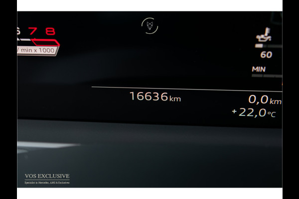 Audi RSQ8 4.0 TFSI quattro Performance URBAN|FULL CARBON|B&O|Ceramic|ACC|24"|Dynamic Plus|Keyless|Softclose|Standkachel|360°