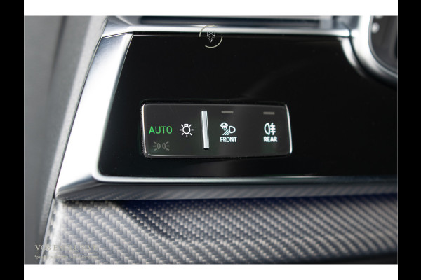 Audi RSQ8 4.0 TFSI quattro Performance URBAN|FULL CARBON|B&O|Ceramic|ACC|24"|Dynamic Plus|Keyless|Softclose|Standkachel|360°