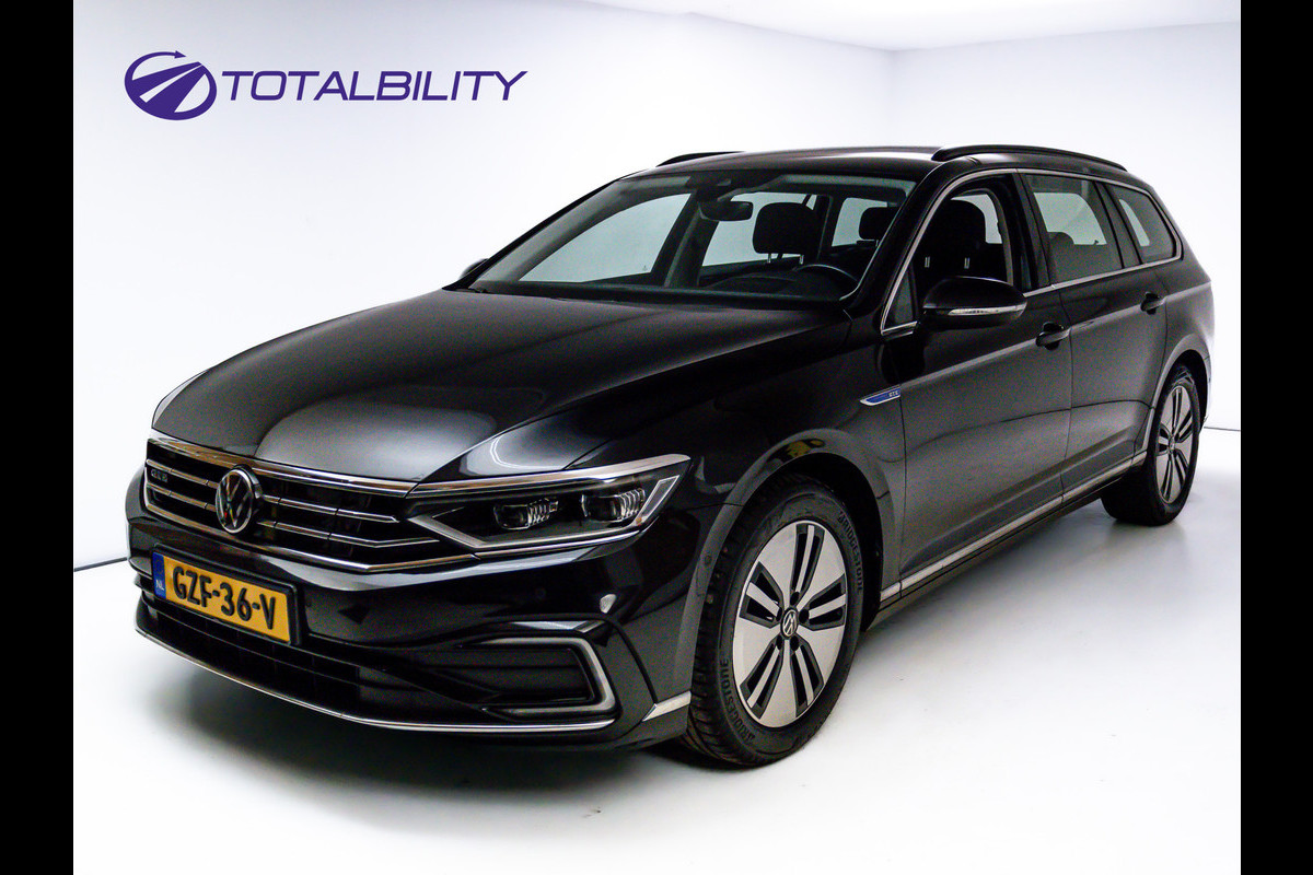 Volkswagen Passat Variant 1.4 TSI PHEV GTE Business | Elec. trekhaak | Head-Up | Elec. verst. best.stoel met geheugen | Stoelverw. | Elec. klep, Navigatie, App. connect, Travel assist, IQ Led