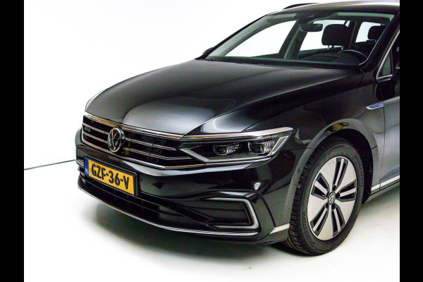 Volkswagen Passat Variant 1.4 TSI PHEV GTE Business | Elec. trekhaak | Head-Up | Elec. verst. best.stoel met geheugen | Stoelverw. | Elec. klep, Navigatie, App. connect, Travel assist, IQ Led