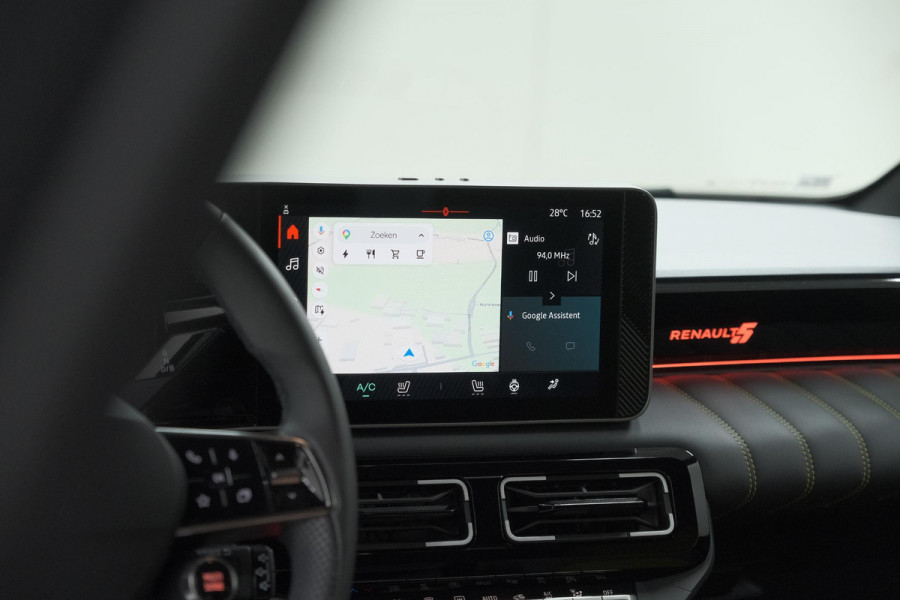 Renault 5 comfort range iconic cinq 52 kWh | 99,1% SOH | Adaptieve Cruise Control | Harman Kardon | Camera