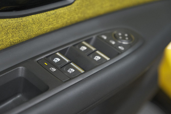 Renault 5 comfort range iconic cinq 52 kWh | 99,1% SOH | Adaptieve Cruise Control | Harman Kardon | Camera