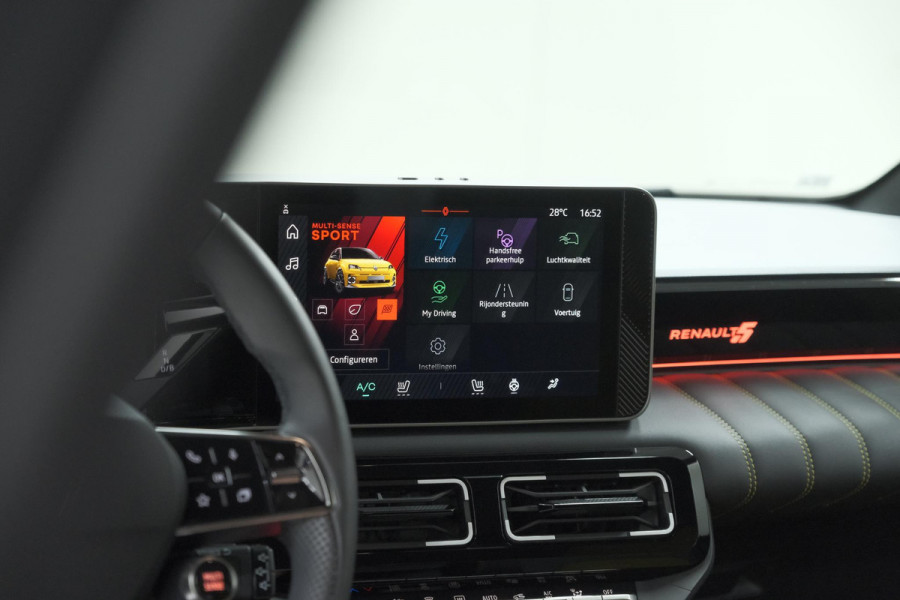Renault 5 comfort range iconic cinq 52 kWh | 99,1% SOH | Adaptieve Cruise Control | Harman Kardon | Camera