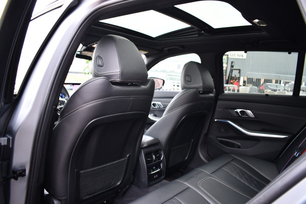 BMW 3 Serie Touring 330e xDrive M-Sport Pro Frozen-Grey Pano Trekh El-zetel HUD Merino-leder 19inch Adp-onderstel