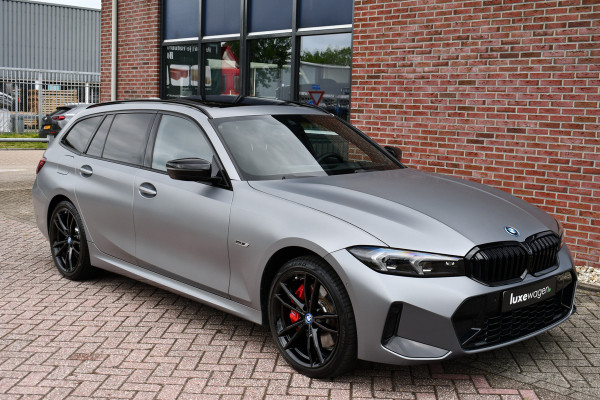BMW 3 Serie Touring 330e xDrive M-Sport Pro Frozen-Grey Pano Trekh El-zetel HUD Merino-leder 19inch Adp-onderstel