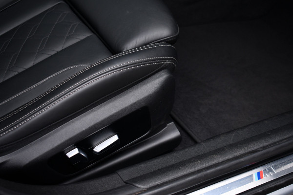 BMW 3 Serie Touring 330e xDrive M-Sport Pro Frozen-Grey Pano Trekh El-zetel HUD Merino-leder 19inch Adp-onderstel