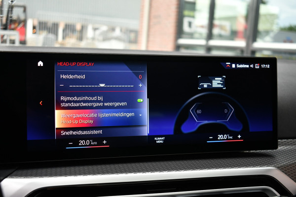 BMW 3 Serie Touring 330e xDrive M-Sport Pro Frozen-Grey Pano Trekh El-zetel HUD Merino-leder 19inch Adp-onderstel