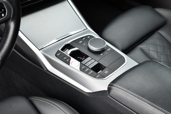 BMW 3 Serie Touring 330e xDrive M-Sport Pro Frozen-Grey Pano Trekh El-zetel HUD Merino-leder 19inch Adp-onderstel