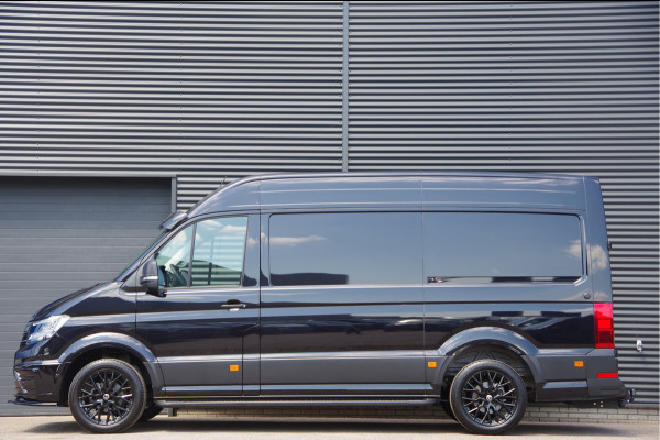 Volkswagen Crafter 35 2.0 TDI L3H3(L2H2) BLACK EDITION! AUT. LED, TREKHAAK, BETIMMERING, STOELVERWARMING, GEVEERDE ERGO COMFORT STOEL, CAMERA, NAVI
