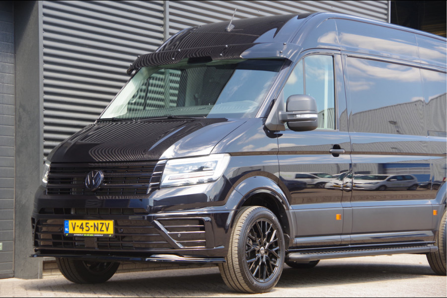Volkswagen Crafter 35 2.0 TDI L3H3(L2H2) BLACK EDITION! AUT. LED, TREKHAAK, BETIMMERING, STOELVERWARMING, GEVEERDE ERGO COMFORT STOEL, CAMERA, NAVI