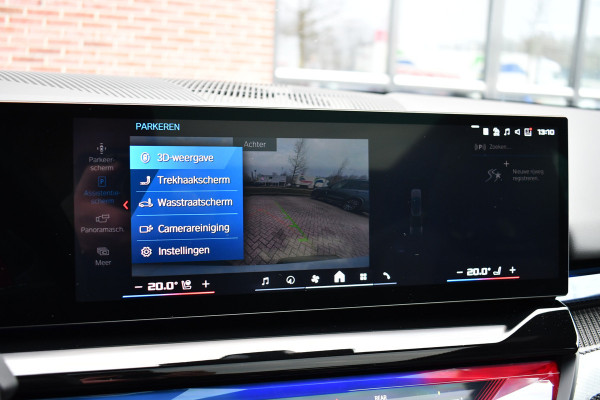 BMW M5 Touring | Kreidegrau Ind. | Ultimate Pack | Keramisch | Pano | Trekh | B&W | DA+