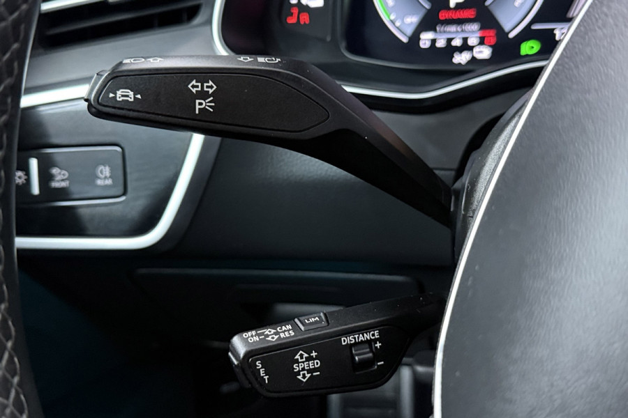 Audi A6 Avant 55 TFSI e quattro Competition (PANO, TREKHAAK WEGKLAPBAAR, HEAD-UP, 360 CAMERA, STOELKOELING, DEALER ONDERHOUDEN)