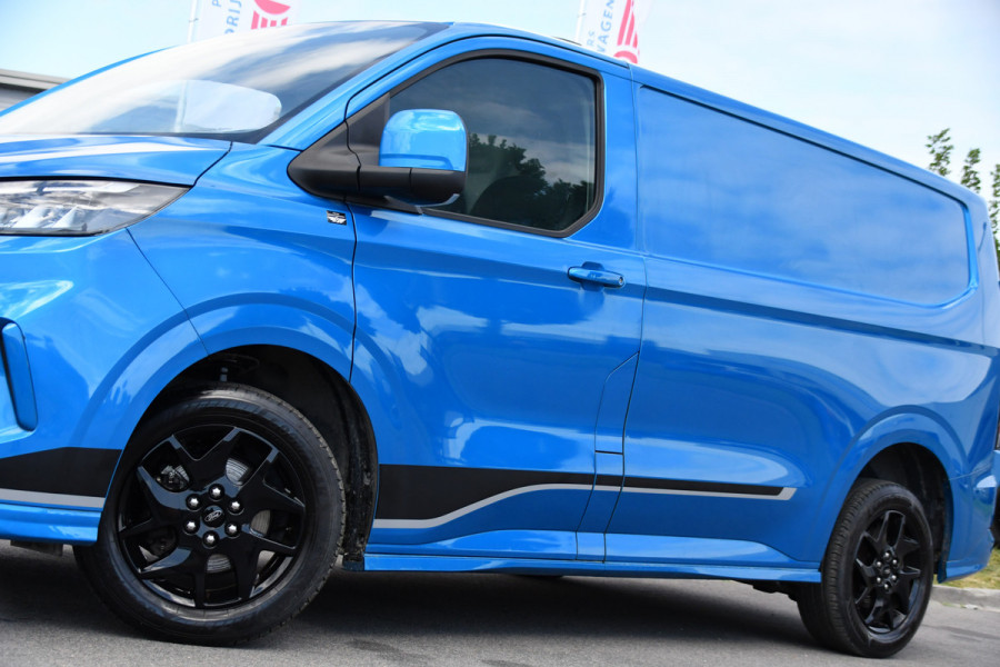 Ford Transit Custom 300 2.0 TDCI L1H1 Sport Camera, Cruise, Carplay, Virtual, 170pk, Stoelverwarming, Automaat, LED, Multimedia, Sensoren, Uniek!