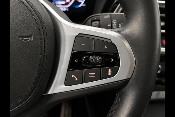 BMW iX3 High Executive M Sport 80 kWh Panoramadak Driving Adaptive Cryuise Control Leder Assistant Professional Camera Adaptief LED Shadow Line Stoelverwarming