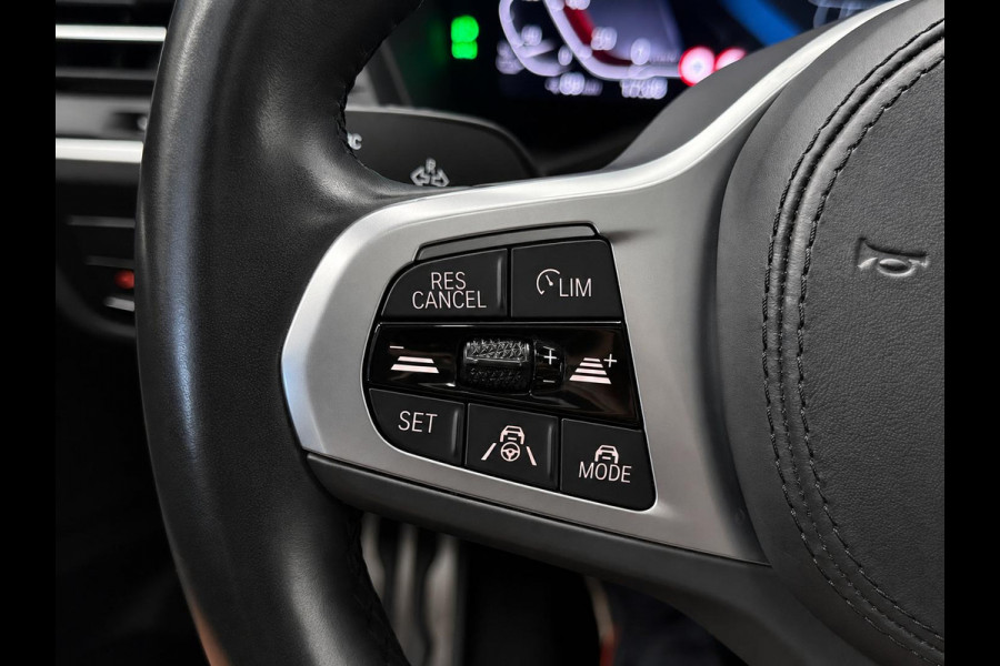 BMW iX3 High Executive M Sport 80 kWh Panoramadak Driving Adaptive Cryuise Control Leder Assistant Professional Camera Adaptief LED Shadow Line Stoelverwarming