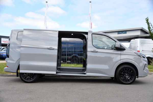 Ford Transit Custom 300 2.0 TDCI L2H1 Limited Camera, Cruise, Carplay, Virtual, 136pk, Stoelverwarming, Automaat, LED, Multimedia, Sensoren, Uniek!