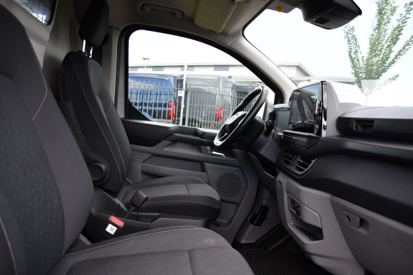 Ford Transit Custom 300 2.0 TDCI L2H1 Limited Camera, Cruise, Carplay, Virtual, 136pk, Stoelverwarming, Automaat, LED, Multimedia, Sensoren, Uniek!