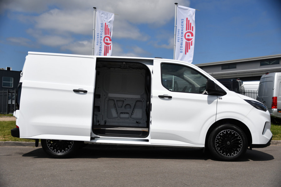 Ford Transit Custom 300 2.0 TDCI L1H1 AWD PB Edition Camera, Adaptieve Cruise, Carplay, 4x4, Virtual, 136pk, Automaat, LED, Multimedia, Sensoren, Uniek!