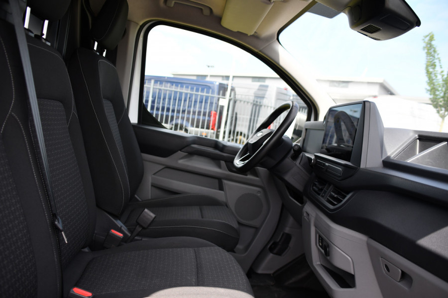 Ford Transit Custom 300 2.0 TDCI L1H1 AWD PB Edition Camera, Adaptieve Cruise, Carplay, 4x4, Virtual, 136pk, Automaat, LED, Multimedia, Sensoren, Uniek!