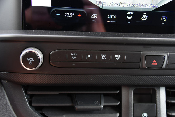 Ford Transit Custom 300 2.0 TDCI L1H1 AWD PB Edition Camera, Adaptieve Cruise, Carplay, 4x4, Virtual, 136pk, Automaat, LED, Multimedia, Sensoren, Uniek!
