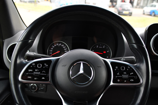 Mercedes-Benz Sprinter 314 2.2 CDI L2H2 Black Edition Full Options! Adaptieve Cruise, Camera, LED, Memory, Standkachel, Stoelverwarming, Trekhaak, Voorruit verwarming, Carplay, 10,5'' Mbux, Uniek!