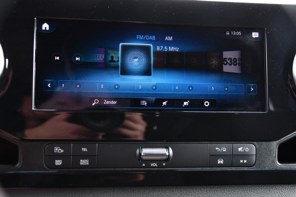 Mercedes-Benz Sprinter 314 2.2 CDI L2H2 Black Edition Full Options! Adaptieve Cruise, Camera, LED, Memory, Standkachel, Stoelverwarming, Trekhaak, Voorruit verwarming, Carplay, 10,5'' Mbux, Uniek!
