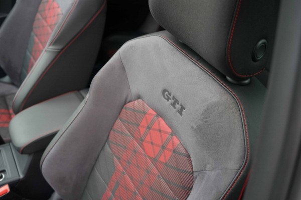 Volkswagen Golf GTI TCR 290PK Nardo/Pano/ACC/DCC/83DKM