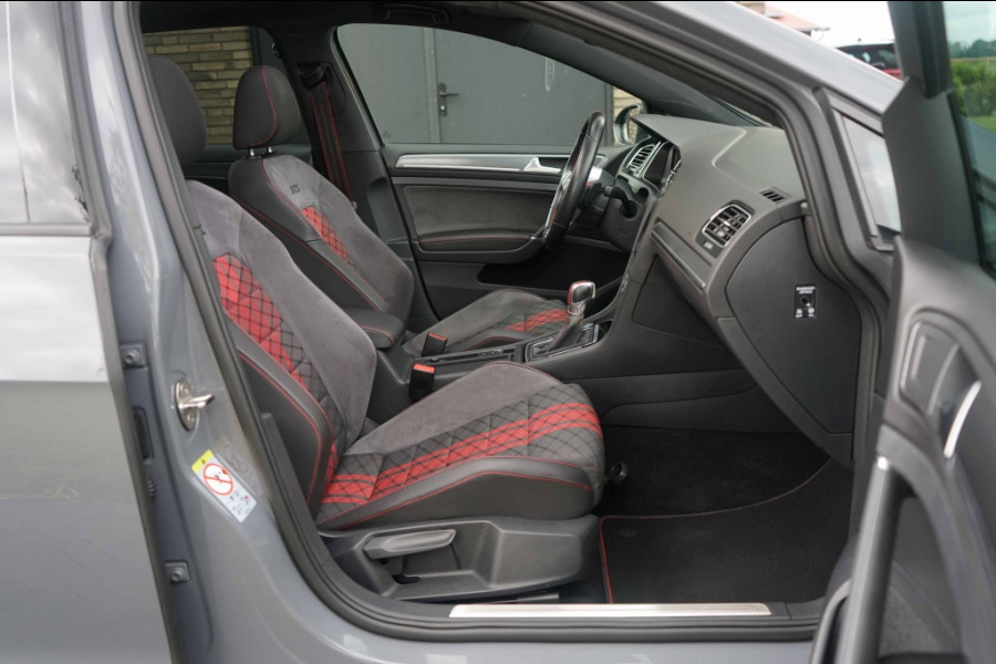 Volkswagen Golf GTI TCR 290PK Nardo/Pano/ACC/DCC/83DKM