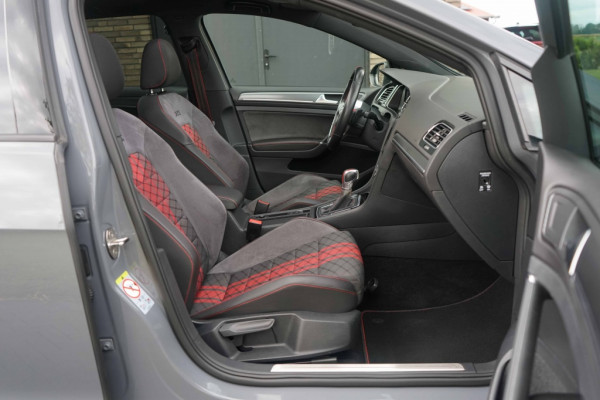 Volkswagen Golf GTI TCR 290PK Nardo/Pano/ACC/DCC/83DKM