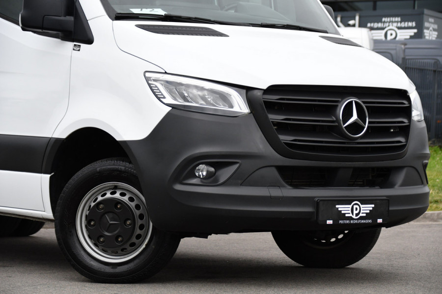 Mercedes-Benz Sprinter 519 V6 3.0 CDI L2H1 PB Edition Camera, Cruise, Carplay, 3500kg Trekhaak, LED, Mbux, Geveerde Stoel, Uniek! 319
