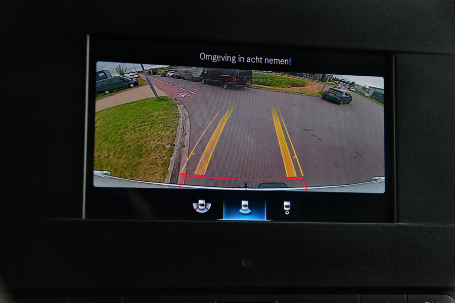 Mercedes-Benz Sprinter 519 V6 3.0 CDI L2H1 PB Edition Camera, Cruise, Carplay, 3500kg Trekhaak, LED, Mbux, Geveerde Stoel, Uniek! 319
