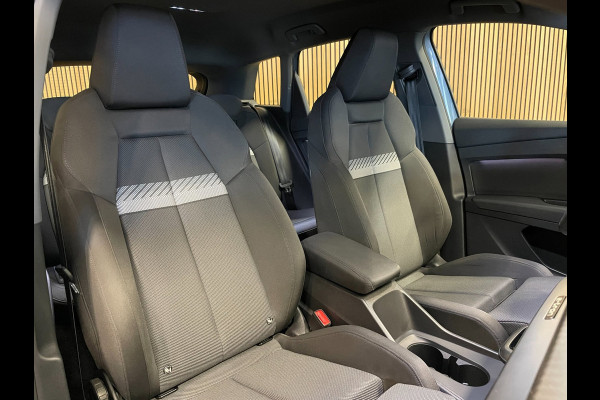Audi Q4 e-tron 40 Advanced Edition 77 kWh|90% SOH|ELEK.TREKHAAK|ACC|CARPLAY|CAMERA|STOELVERW.|NAVI|NAP|NL-AUTO|INCL. BTW|1e EIG|
