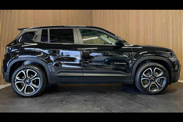 Jeep Avenger 54 kWh|95% SOH|BLACK EDITION|ELEK.A-KLEP|ACC|CAMERA|CARPLAY|ANDROID AUTO|STOELVERW.|PDC V+A|LMV|NAP|NL-AUTO|INCL.BTW|